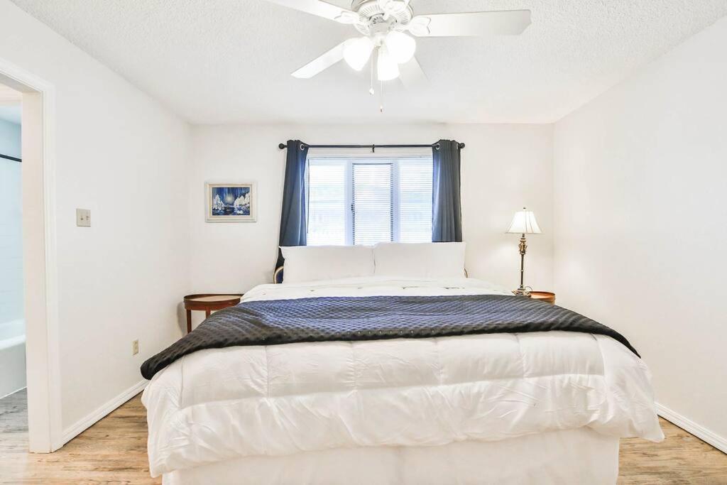 Hot Tub, Privacy, Sleeps 11 & Tons Of Space! 拉伯克 外观 照片