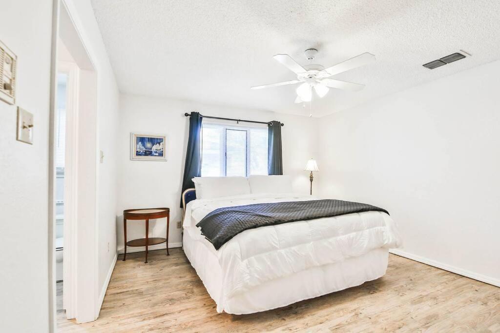Hot Tub, Privacy, Sleeps 11 & Tons Of Space! 拉伯克 外观 照片